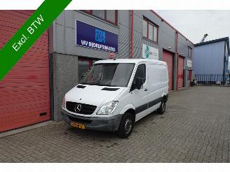 occasion commercial vehicles Mercedes Sprinter 213 2.2 CDI 325 190585 km 3 zits 2010/3