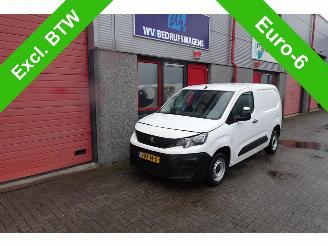 damaged commercial vehicles Peugeot Partner 1.5 BlueHDI Pro airco 2020/1