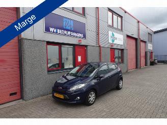 Gebrauchtwagen PKW Ford Fiesta 1.6 TDCi ECOnetic Trend 2012/3