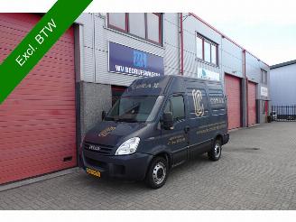 begagnad bil bedrijf Iveco Daily 29 L 12V 300 H2 L1 2009/6