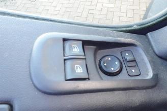 Renault Master T33 2.3 dCi 135 L1H2 Comfort 3 zits 139721 km !!!! picture 27