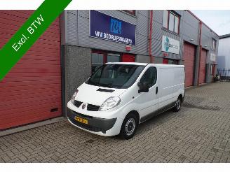 Ocazii auto utilitare Renault Trafic 2.0 dCi T29 L2H1 3 zits airco 2007/10
