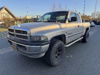 Schadeauto Dodge Ram  1999/7