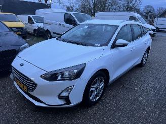 skadebil auto Ford Focus  2021/2