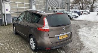 Renault Scenic  picture 5