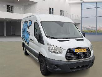 Ford Transit  picture 2