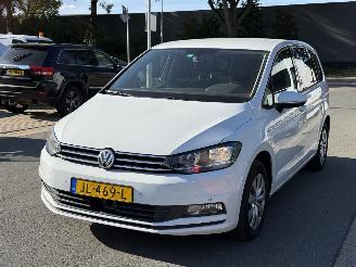Gebrauchtwagen PKW Volkswagen Touran  2016/7