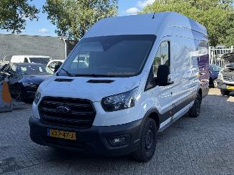 krockskadad bil bedrijf Ford Transit  2023/8