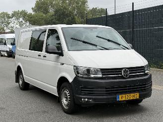 Volkswagen Transporter  picture 2
