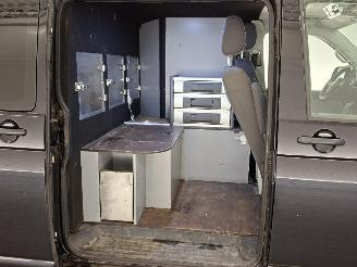 Volkswagen Transporter  picture 16