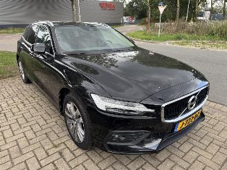 Unfallwagen Volvo   2020/8