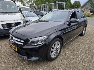 skadebil auto Mercedes C-klasse C220 D Estate 4Matic Motor Problem 2019/4