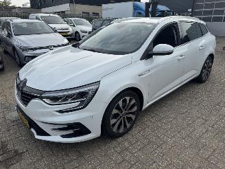 uszkodzony samochody osobowe Renault Mégane  2023/6