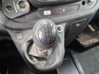 Renault Trafic 1.6 70kw picture 10