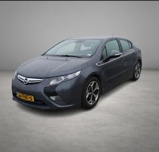 okazja samochody osobowe Opel Ampera 1.4 hybrid 2012/3