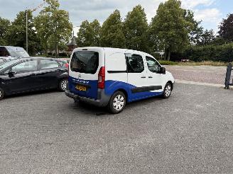Citroën Berlingo 1.6 HDIF  2 SCHUIFDEUREN 500 Club picture 24