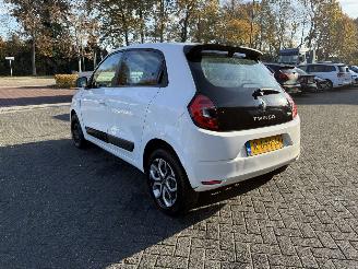 uszkodzony samochody osobowe Renault Twingo R80 E-Tech Equilibre 22 kWh 2022/9