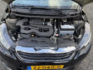 Peugeot 108 1.0 e-VTi Active  Hatchback 5-dr. picture 7
