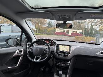 Peugeot 2008 1.6 VTi Active  PANORAMADAK SUV 5-dr. picture 33