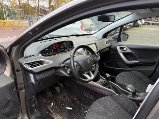 Peugeot 2008 1.6 VTi Active  PANORAMADAK SUV 5-dr. picture 12