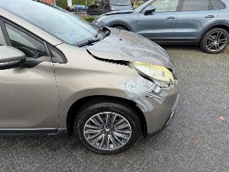 Peugeot 2008 1.6 VTi Active  PANORAMADAK SUV 5-dr. picture 31