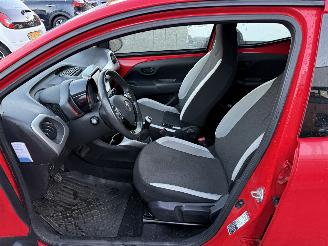 Toyota Aygo 1.0 VVT-i x-play (Hatchback 5-dr.) picture 18