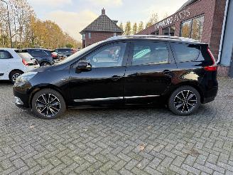 Renault Scenic 1.2 TCe Bose (MPV 5-dr.) picture 2