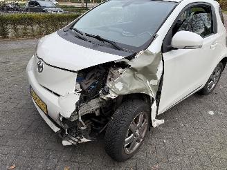 Toyota iQ 1.0 VVTi Aspiration AUTOMAAT picture 17