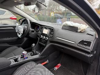 Renault Mégane 1.3 TCe 140 Equilibre picture 15