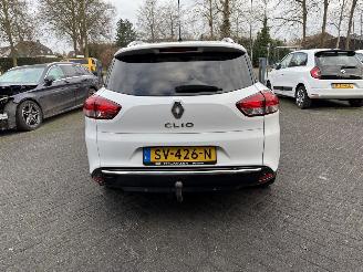 Renault Clio 0.9 TCe Limited  NAVIGATIE  Stationwagen 5-dr. picture 4