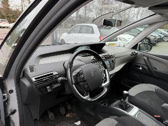 Citroën C4-picasso 1.2 PureTech Tendance 7 PERSOONS picture 20