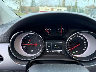 Opel Astra 1.4 Online Edition picture 25