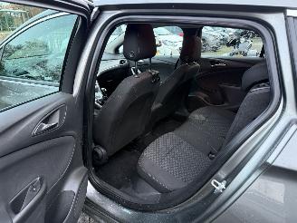 Opel Astra 1.4 Online Edition picture 18