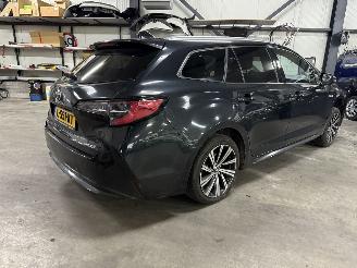 Schadeauto Toyota Corolla Touring Sports 1.8 Hybrid Dynamic 2021/6