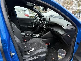 Peugeot e-208 EV GT Pack 50 kWh  Hatchback 5-dr. picture 28
