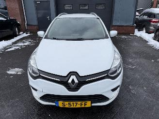 Renault Clio 0.9 TCe Intens  NAVIGATIE Stationwagen 5-dr. picture 8