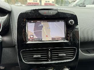 Renault Clio 0.9 TCe Intens  NAVIGATIE Stationwagen 5-dr. picture 23