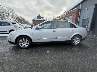 Audi A4 2.0 FSI  LEER Sedan 4-dr. picture 2