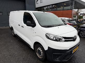 Toyota Proace 2.0 D-4D Cool Comfort Long picture 17