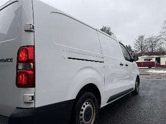 Toyota Proace 2.0 D-4D Cool Comfort Long picture 31