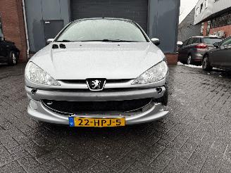 Peugeot 206 1.4 Génération (Hatchback 3-dr.) picture 10