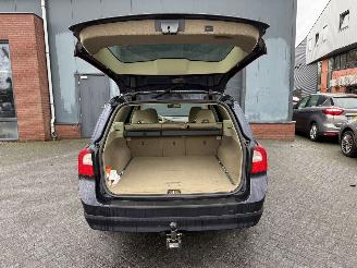 Volvo V-70 2.5T Summum  AUTOMAAT LEER  Stationwagen 5-dr. picture 15