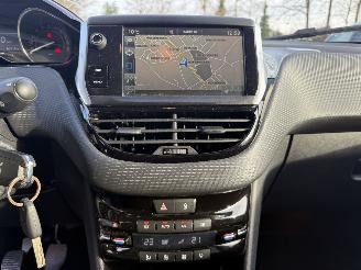 Peugeot 208 1.2 PureTech Allure (Hatchback 5-dr.) picture 24