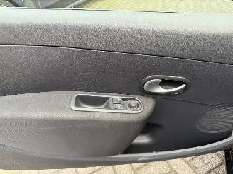 Renault Clio 1.2 TCe Collection (Hatchback 3-dr.) picture 11