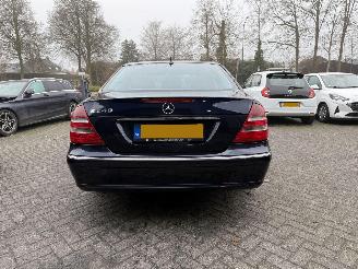 Mercedes E-klasse 240 Avantgarde AUTOMAAT picture 4