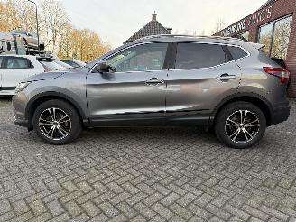 Nissan Qashqai 1.2 Connect Edition (SUV 5-dr.) picture 2