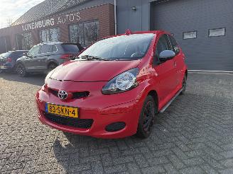 Unfallwagen Toyota Aygo 1.0-12V Access (Hatchback 5-dr.) 2012/1