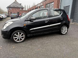 Suzuki Alto 1.0 Silver-line (Hatchback 5-dr.) picture 2