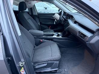 Audi E-tron 55 quattro edition 95 kWh  PANORAMADAK picture 21