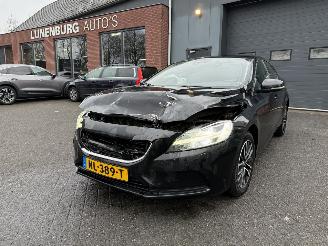 Schadeauto Volvo V-40 2.0 D2 Kinetic (Hatchback 5-dr.) 2017/3